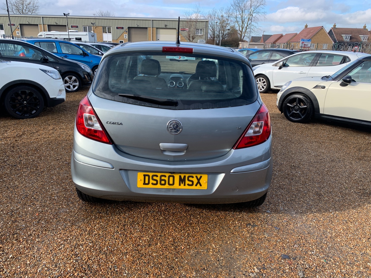 Used Vauxhall Corsa 2010 for sale - 77234140: Photo 4