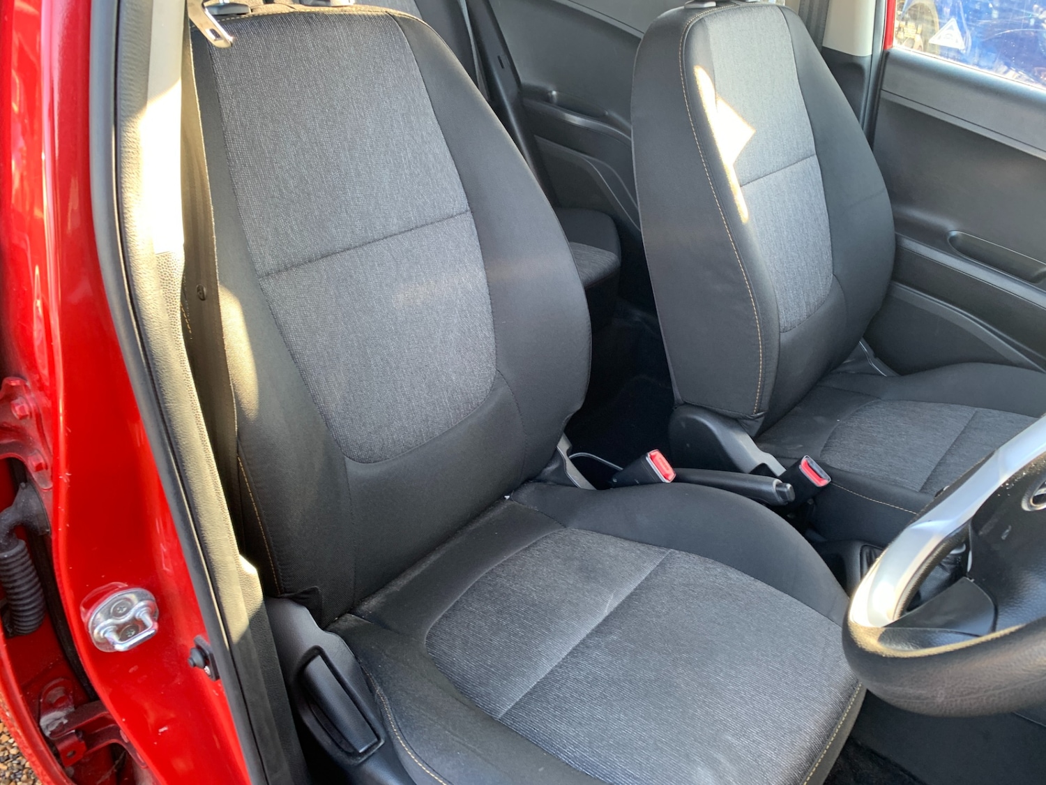 Used Kia Picanto 2015 for sale - 76796600: Photo 12