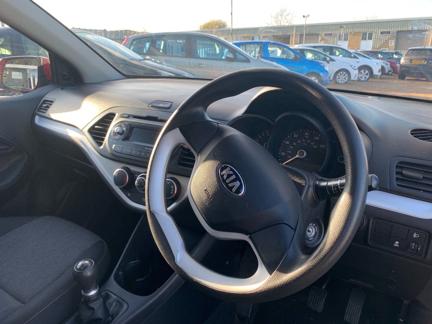 Used Kia Picanto 2015 for sale - 76796600: Photo 13