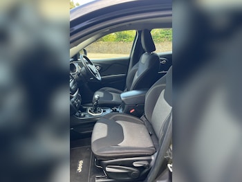 Used Jeep Cherokee 2015 for sale - 75333646: Photo