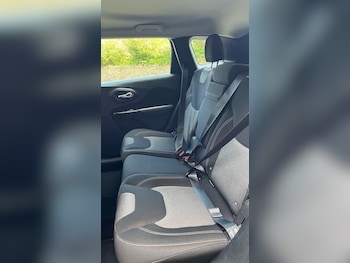Used Jeep Cherokee 2015 for sale - 75333646: Photo