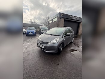 Used Honda Jazz 2013 for sale - 79650936: Photo