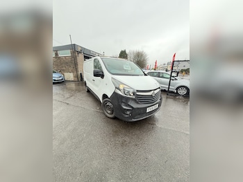 Vauxhall Vivaro feature image