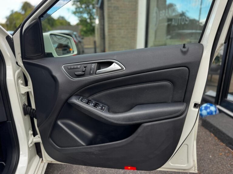 Used Mercedes-Benz Other 2025 for sale - 76807580: Photo 6