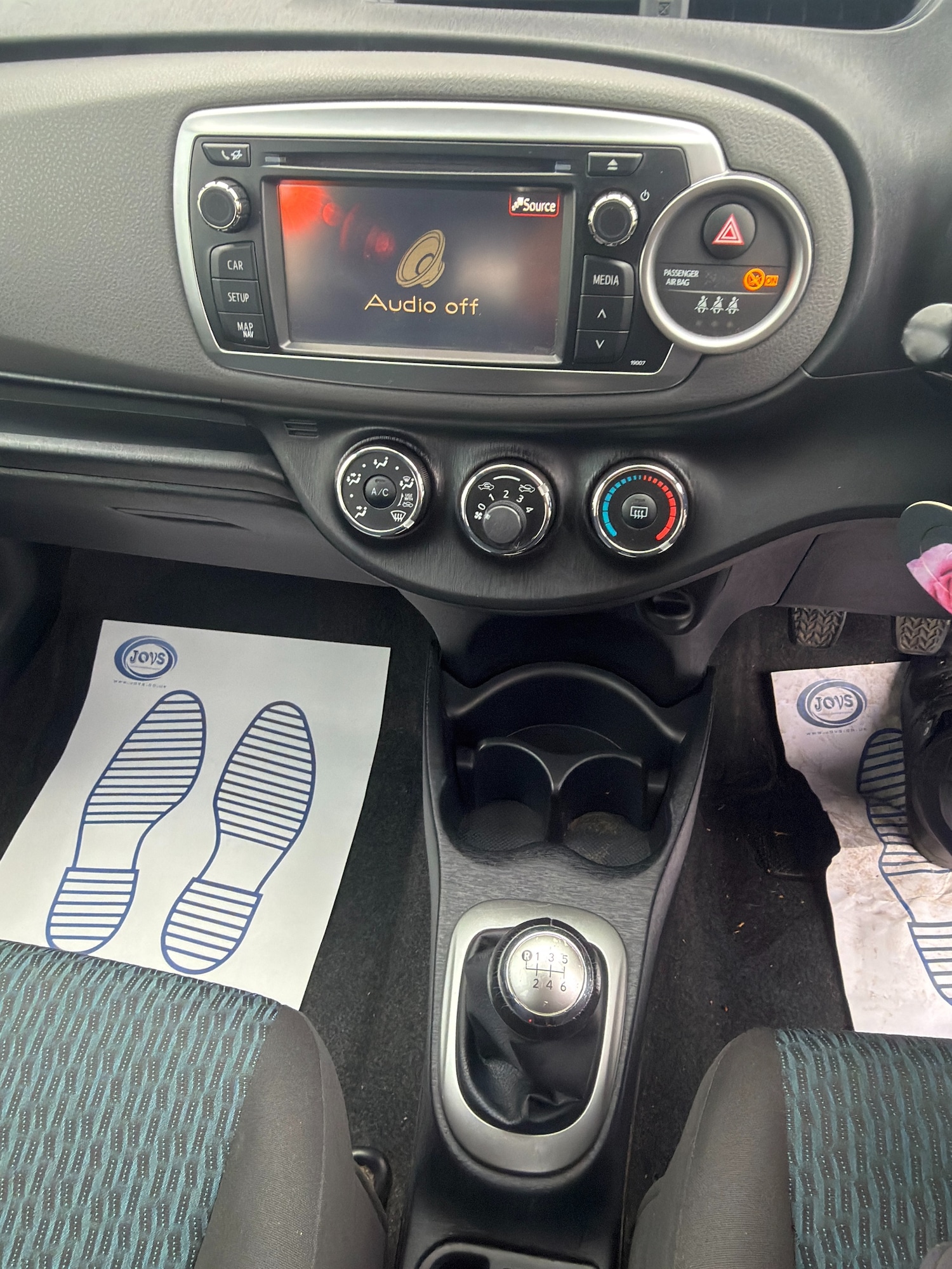 Used Toyota Yaris 2012 for sale - 77180491: Photo 11