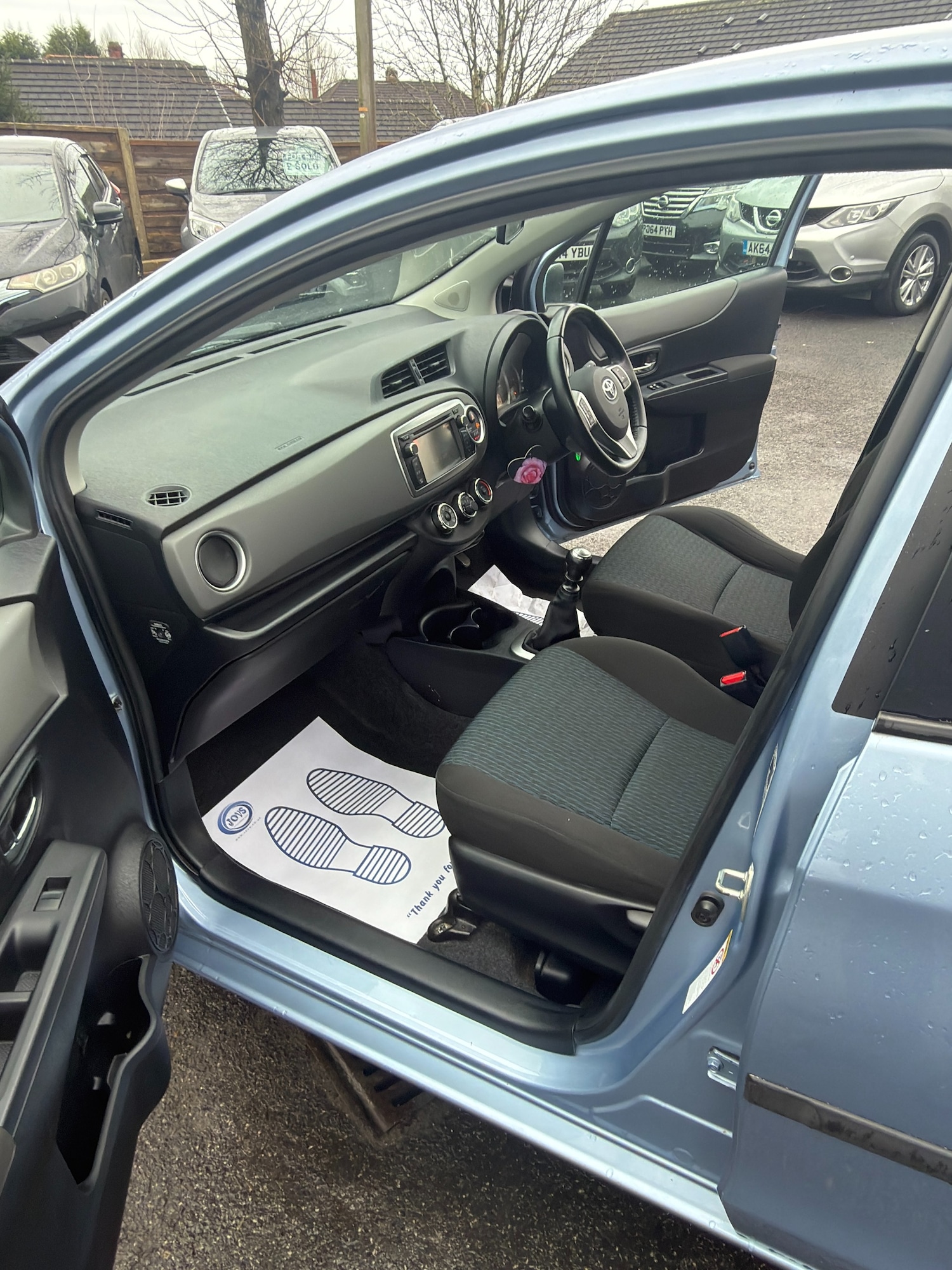 Used Toyota Yaris 2012 for sale - 77180491: Photo 16