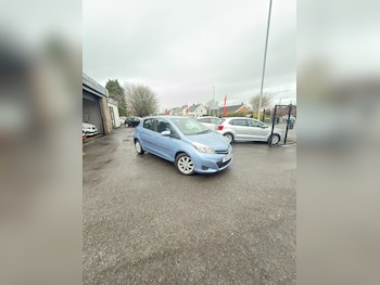 2012 (12) - 1.33 VVT-i TR 5dr