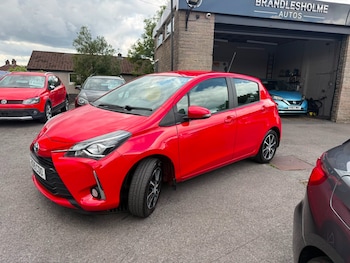 Used Toyota Yaris 2019 for sale - 79458411: Photo