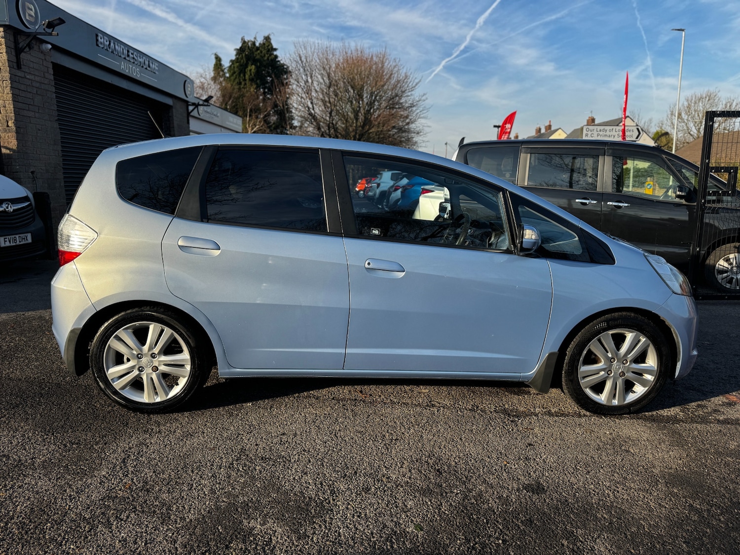 Used Honda Jazz 2009 for sale - 76651328: Photo 4