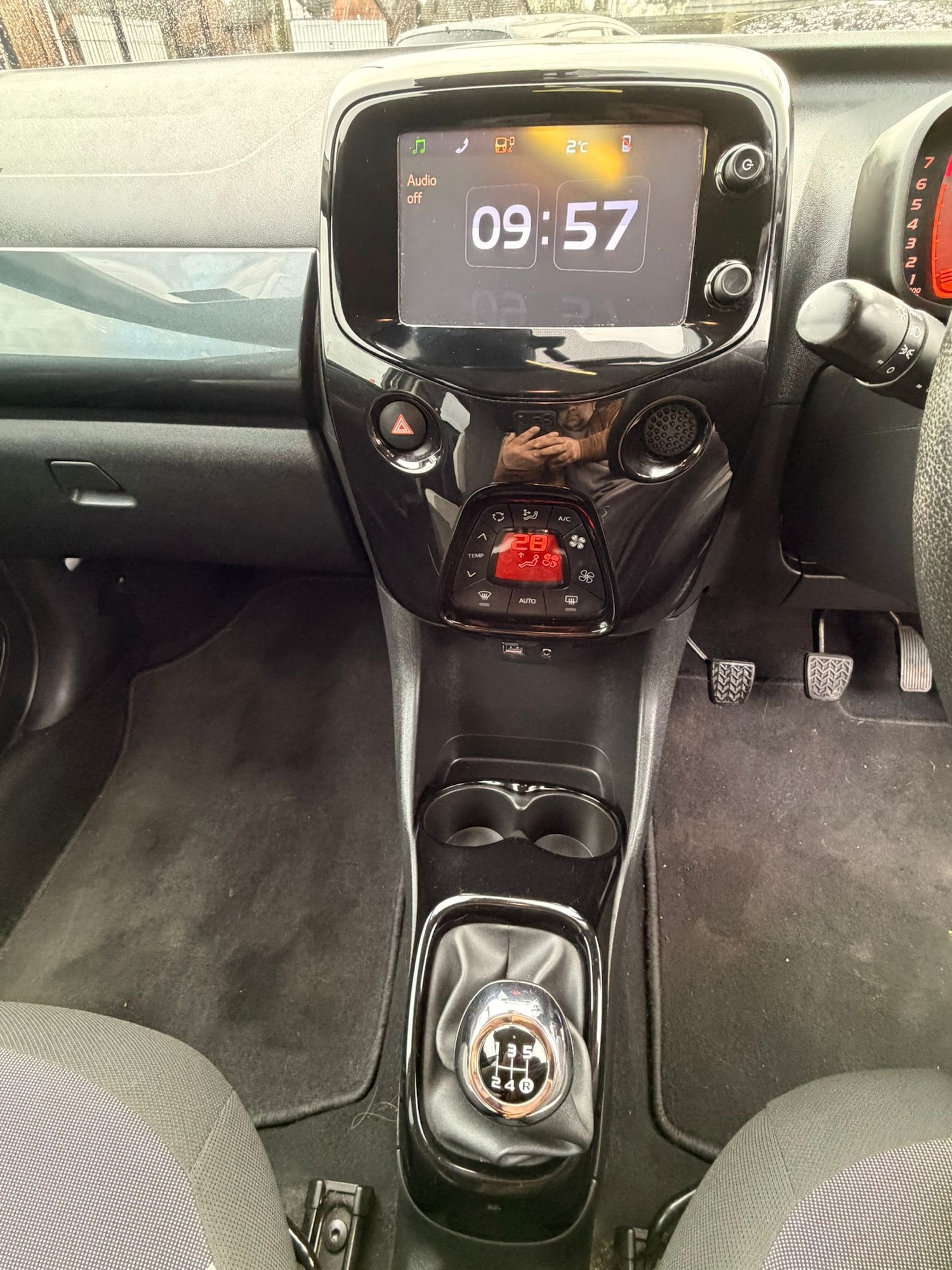 Used Toyota AYGO 2017 for sale - 77148553: Photo 13