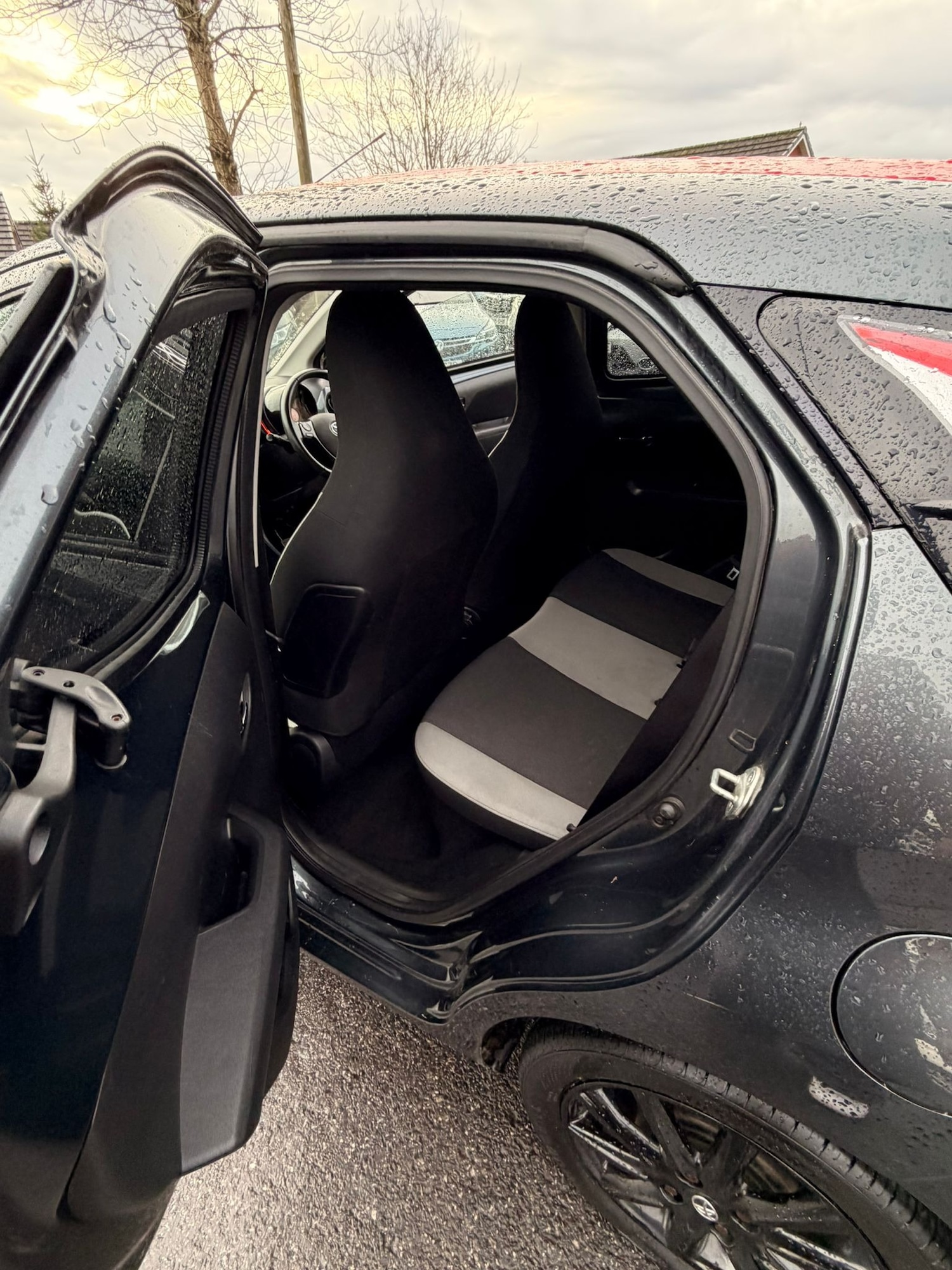 Used Toyota AYGO 2017 for sale - 77148553: Photo 16