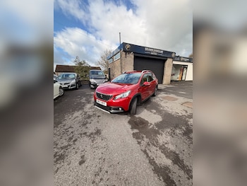 Used Peugeot 2008 2017 for sale - 78267032: Photo