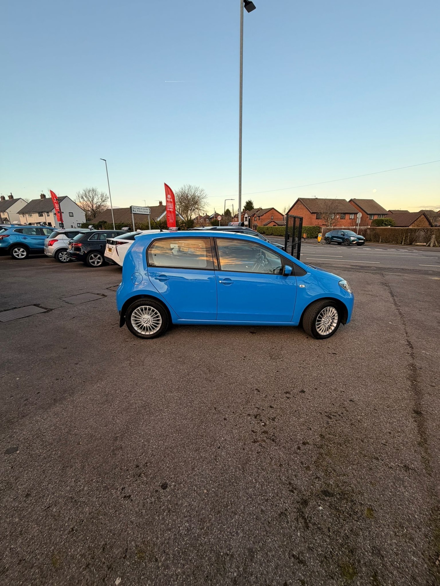 Used Volkswagen up! 2014 for sale - 77088334: Photo 8