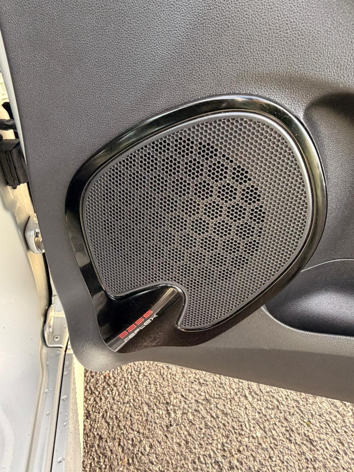 Used Renault Clio 2018 for sale - 76858881: Photo 7