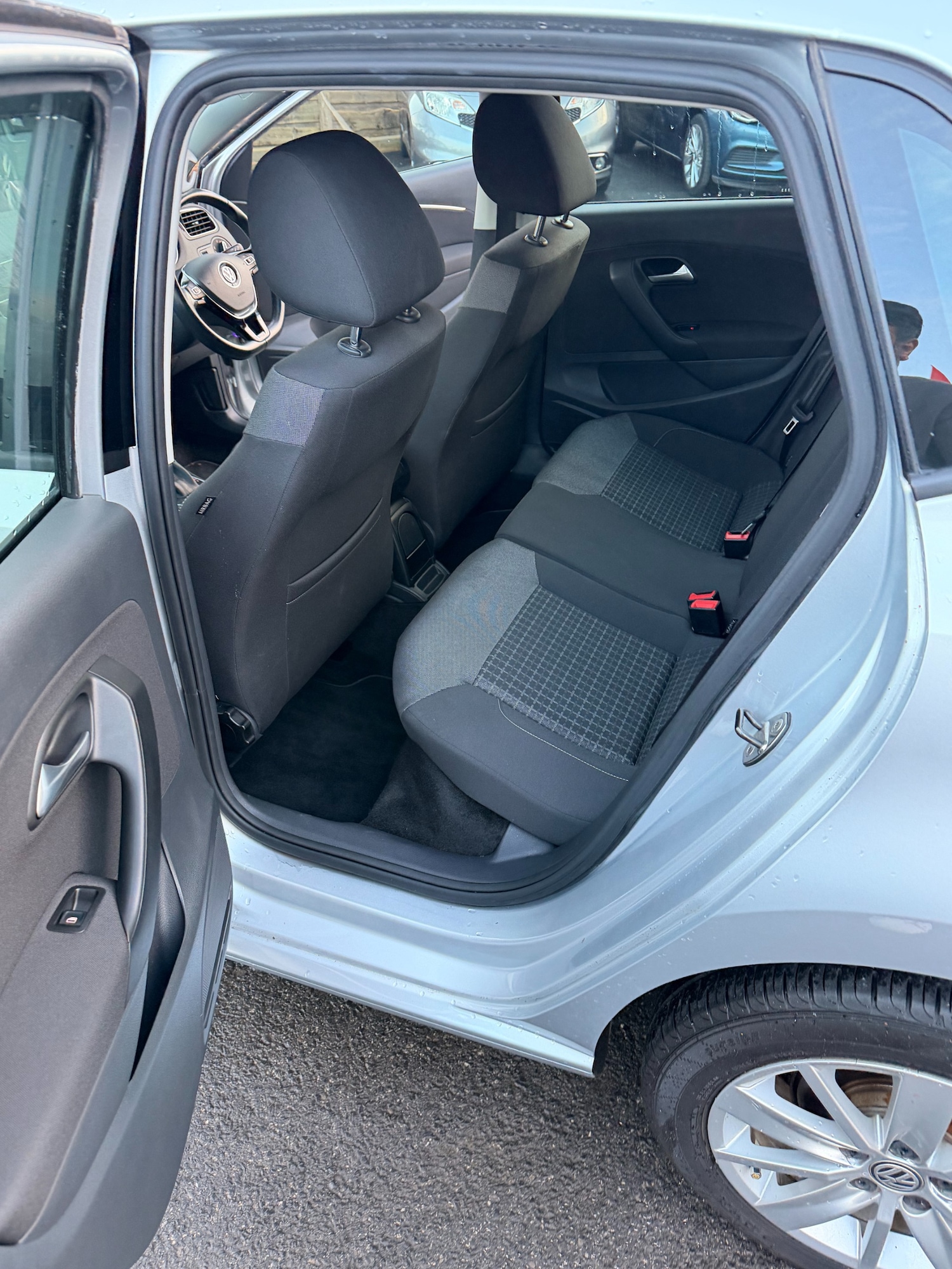 Used Volkswagen Polo 2015 for sale - 77199227: Photo 14