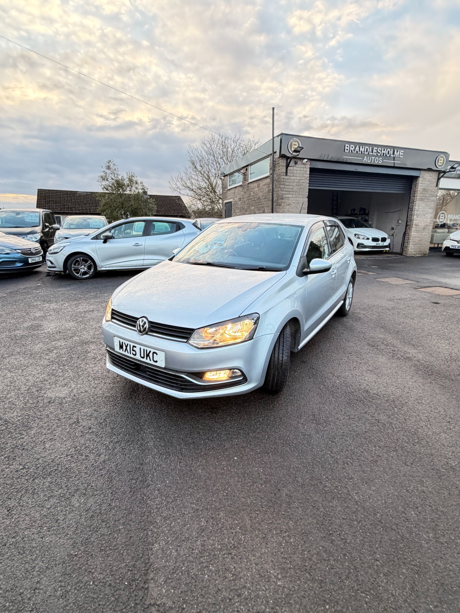 Used Volkswagen Polo 2015 for sale - 77199227: Photo 3