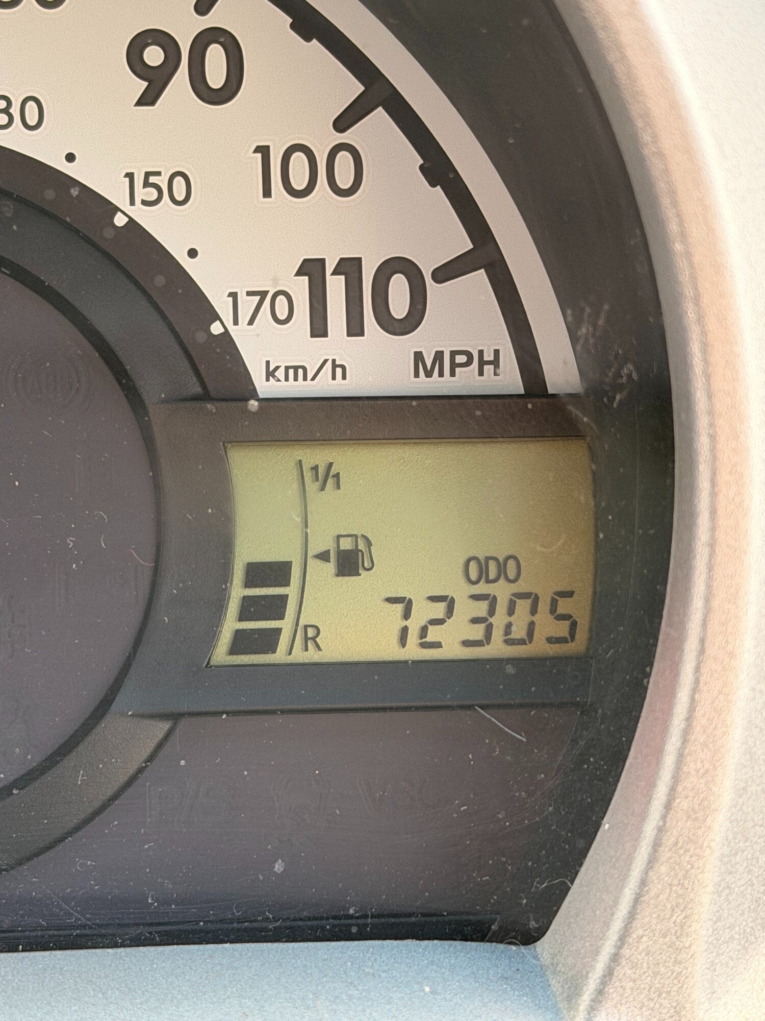 Used Toyota AYGO 2014 for sale - 77888888: Photo 10