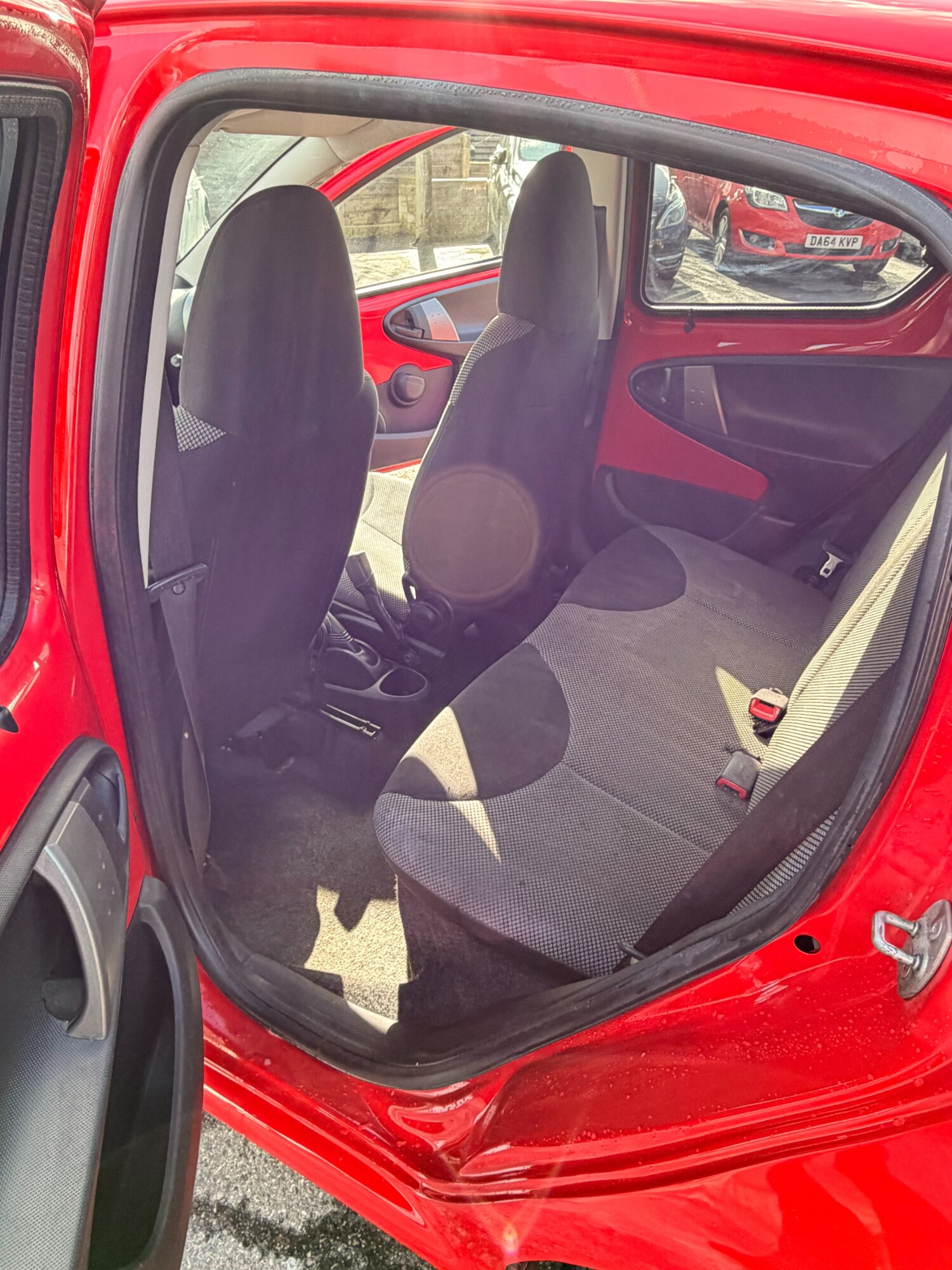 Used Toyota AYGO 2014 for sale - 77888888: Photo 14