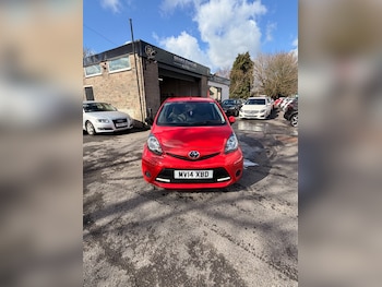 Used Toyota AYGO 2014 for sale - 77888888: Photo