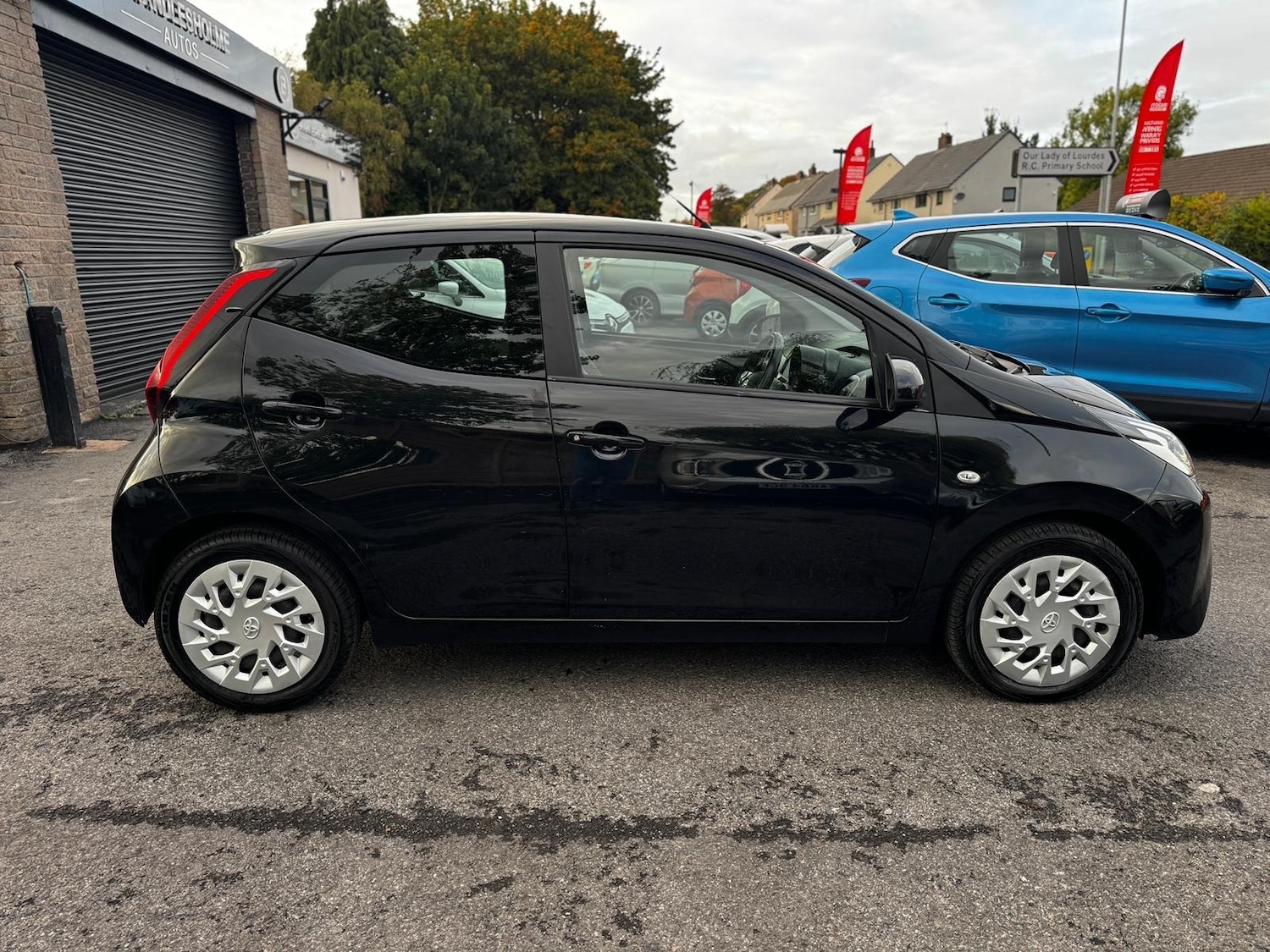 Used Toyota AYGO 2019 for sale - 77180084: Photo 5