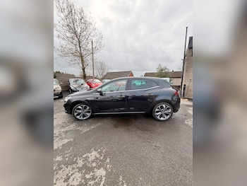 Used Renault Megane 2016 for sale - 78042435: Photo