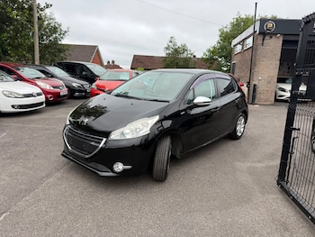 Used Peugeot 208 undefined for sale - 79322635: Photo