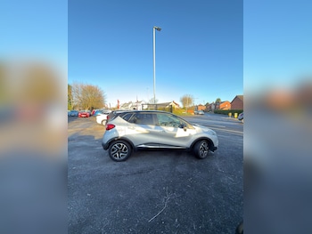 Used Renault Captur 2015 for sale - 79232316: Photo
