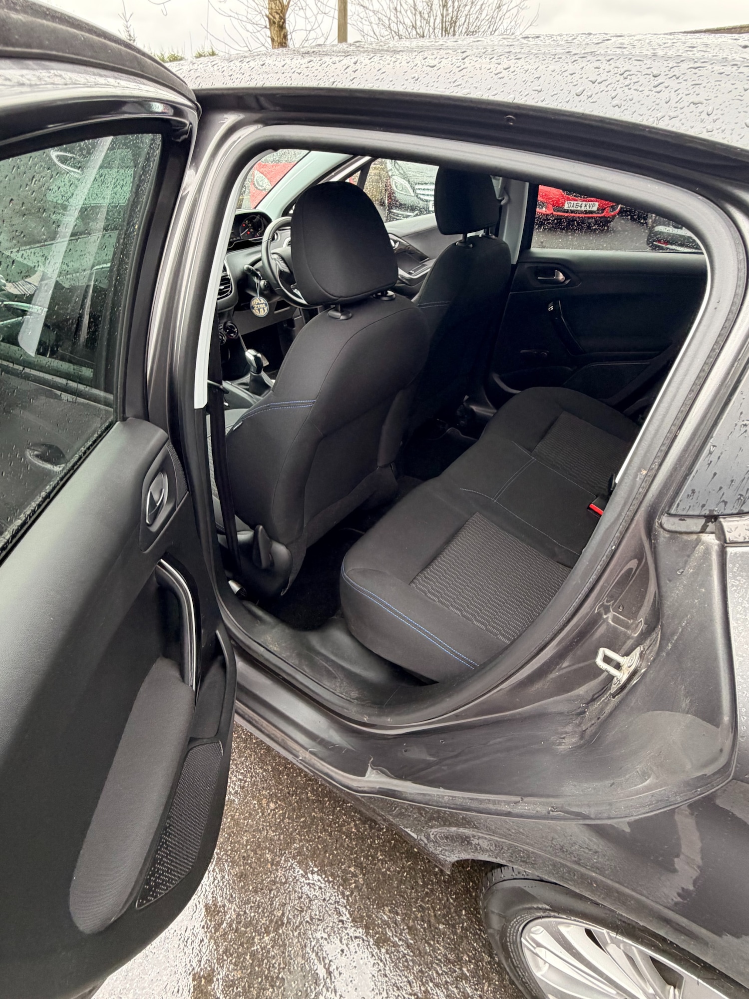 Used Peugeot 208 2019 for sale - 77902739: Photo 14