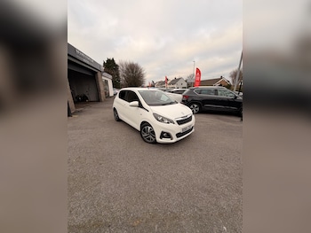 2016 (66) - 1.2 PureTech Allure 5dr