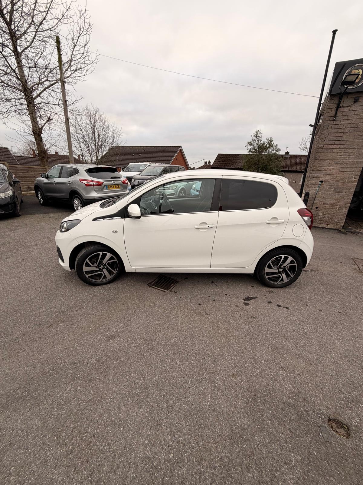 Used Peugeot 108 2016 for sale - 77063523: Photo 4