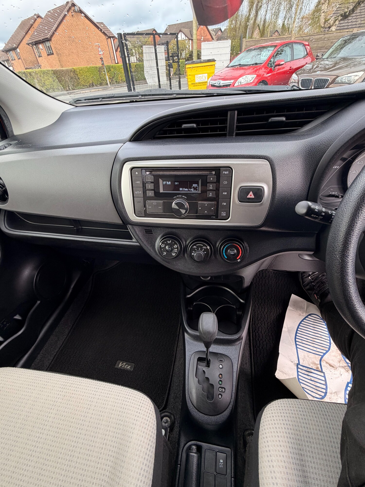 Used Toyota Vitz 2025 for sale - 78190679: Photo 11