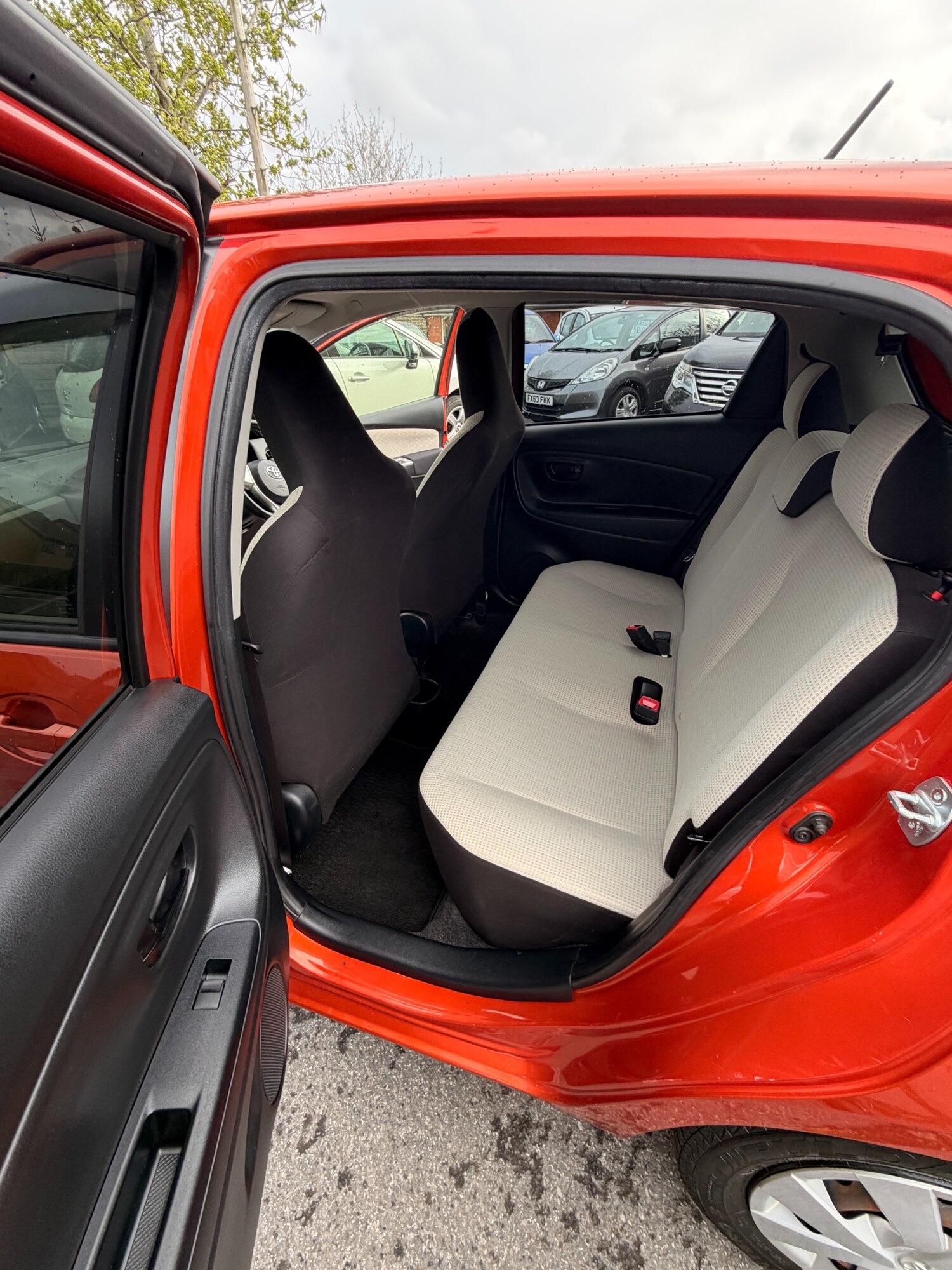 Used Toyota Vitz 2025 for sale - 78190679: Photo 14