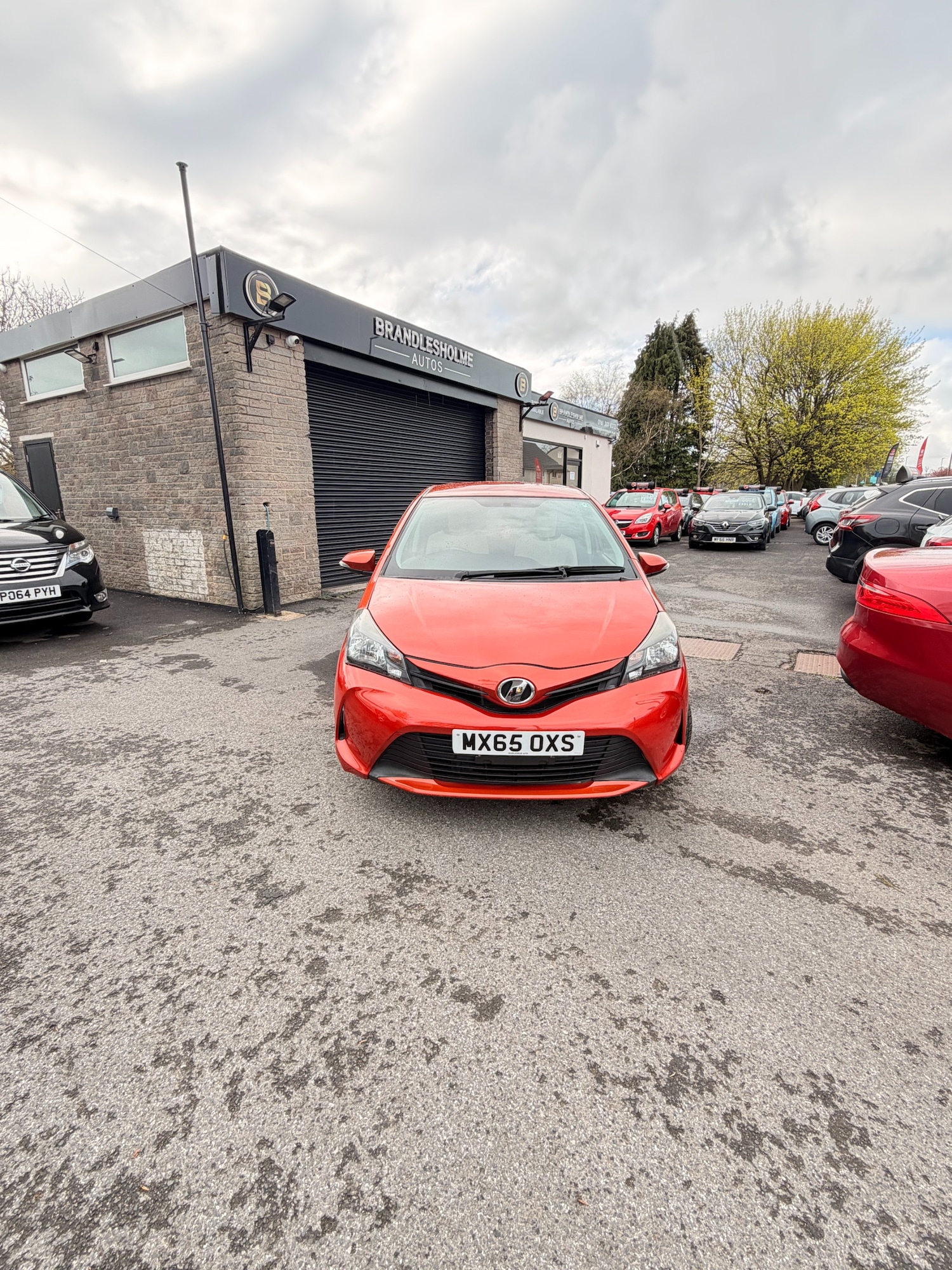 Used Toyota Vitz 2025 for sale - 78190679: Photo 2