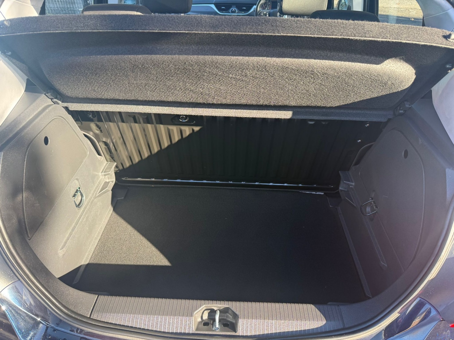 Used Vauxhall Corsa 2018 for sale - 76374609: Photo 6