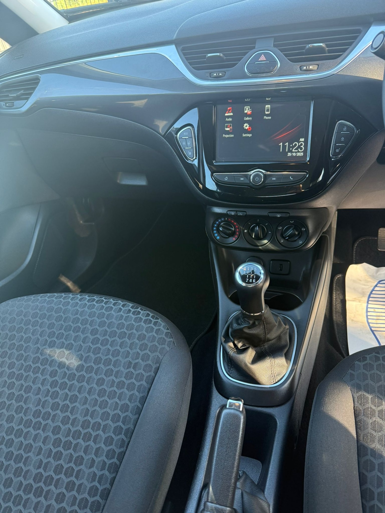 Used Vauxhall Corsa 2018 for sale - 76374609: Photo 8