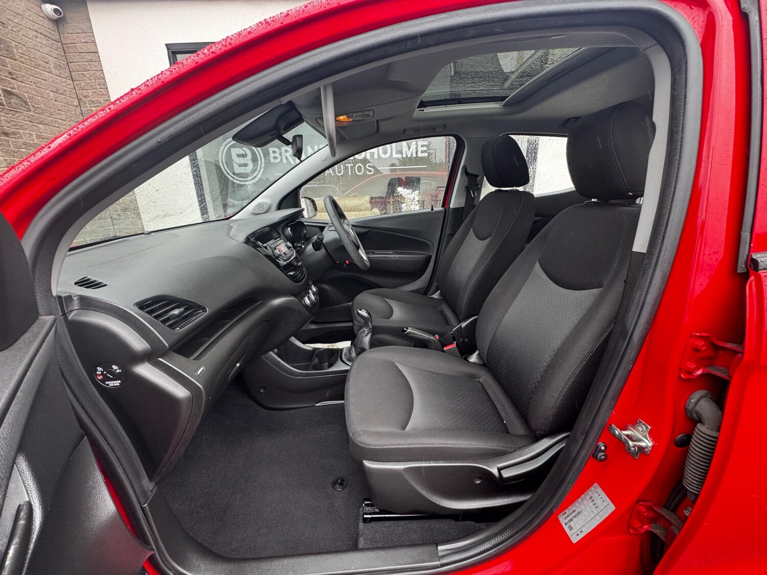 Used Vauxhall Viva 2015 for sale - 75957196: Photo 10