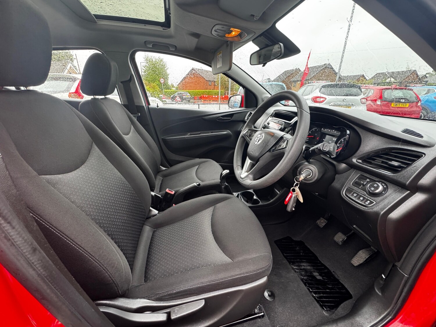 Used Vauxhall Viva 2015 for sale - 75957196: Photo 14