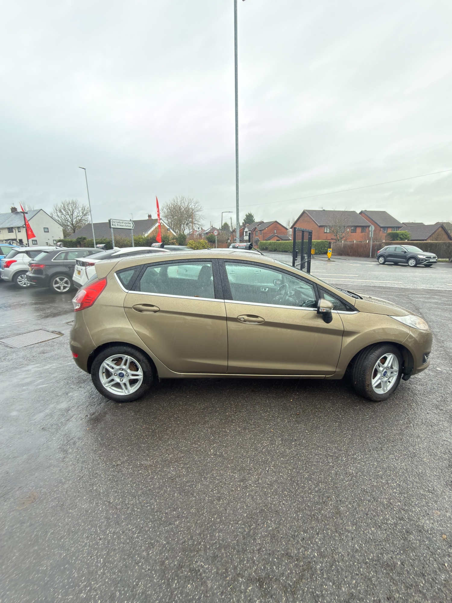 Used Ford Fiesta 2014 for sale - 77180310: Photo 8