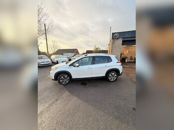 Used Peugeot 2008 undefined for sale - 77258945: Photo