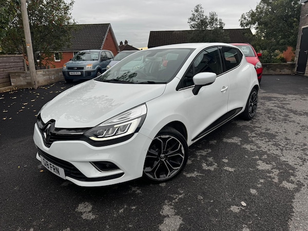 Used Renault Clio 2018 for sale - 76207346: Photo 3
