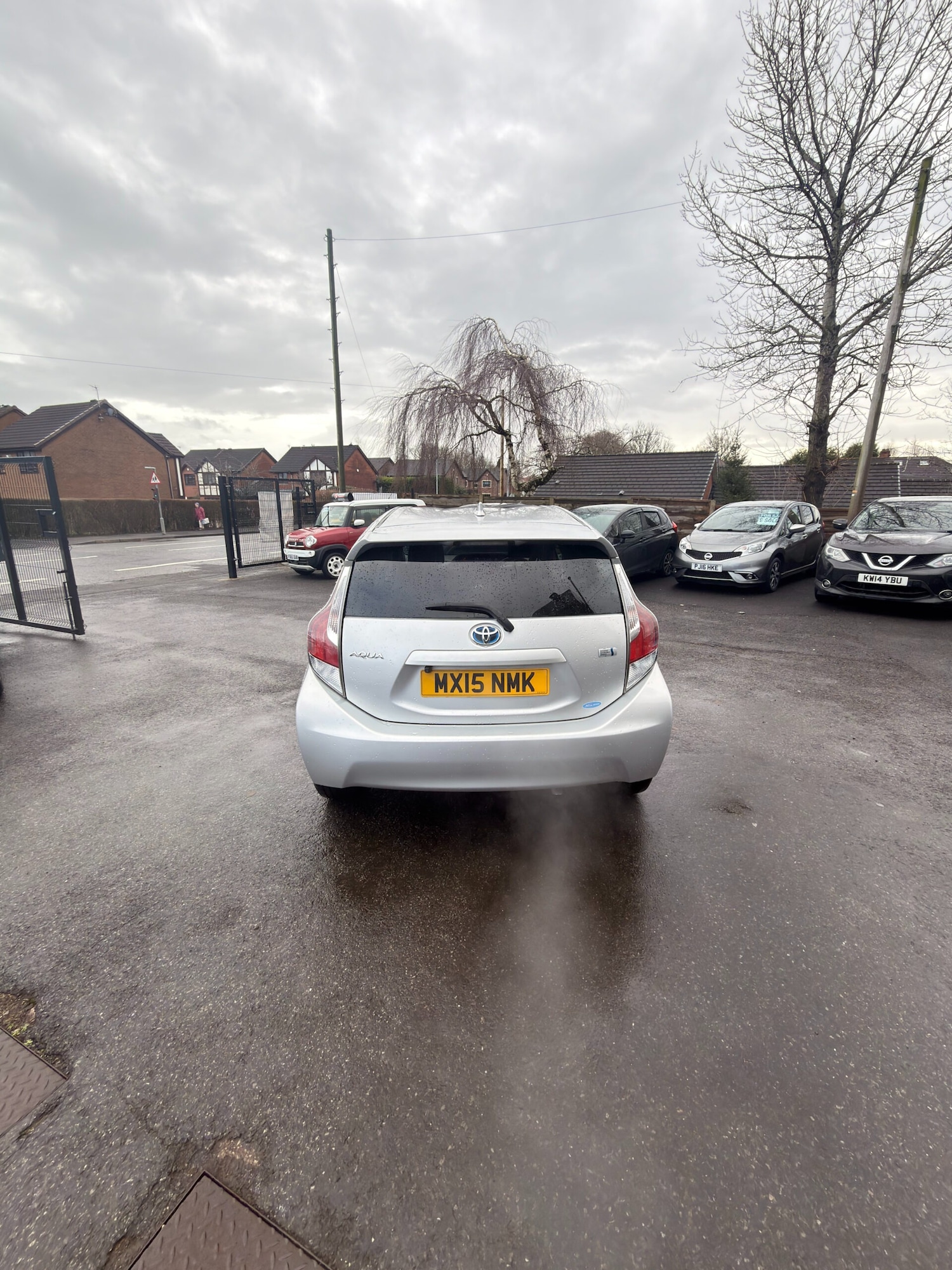 Used Toyota Aqua 2024 for sale - 77180322: Photo 6