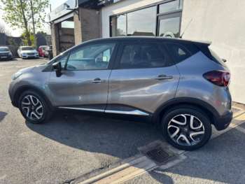 Used Renault Captur 2019 for sale - 74802219: Photo