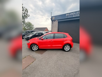 Used Volkswagen Polo 2014 for sale - 78456798: Photo