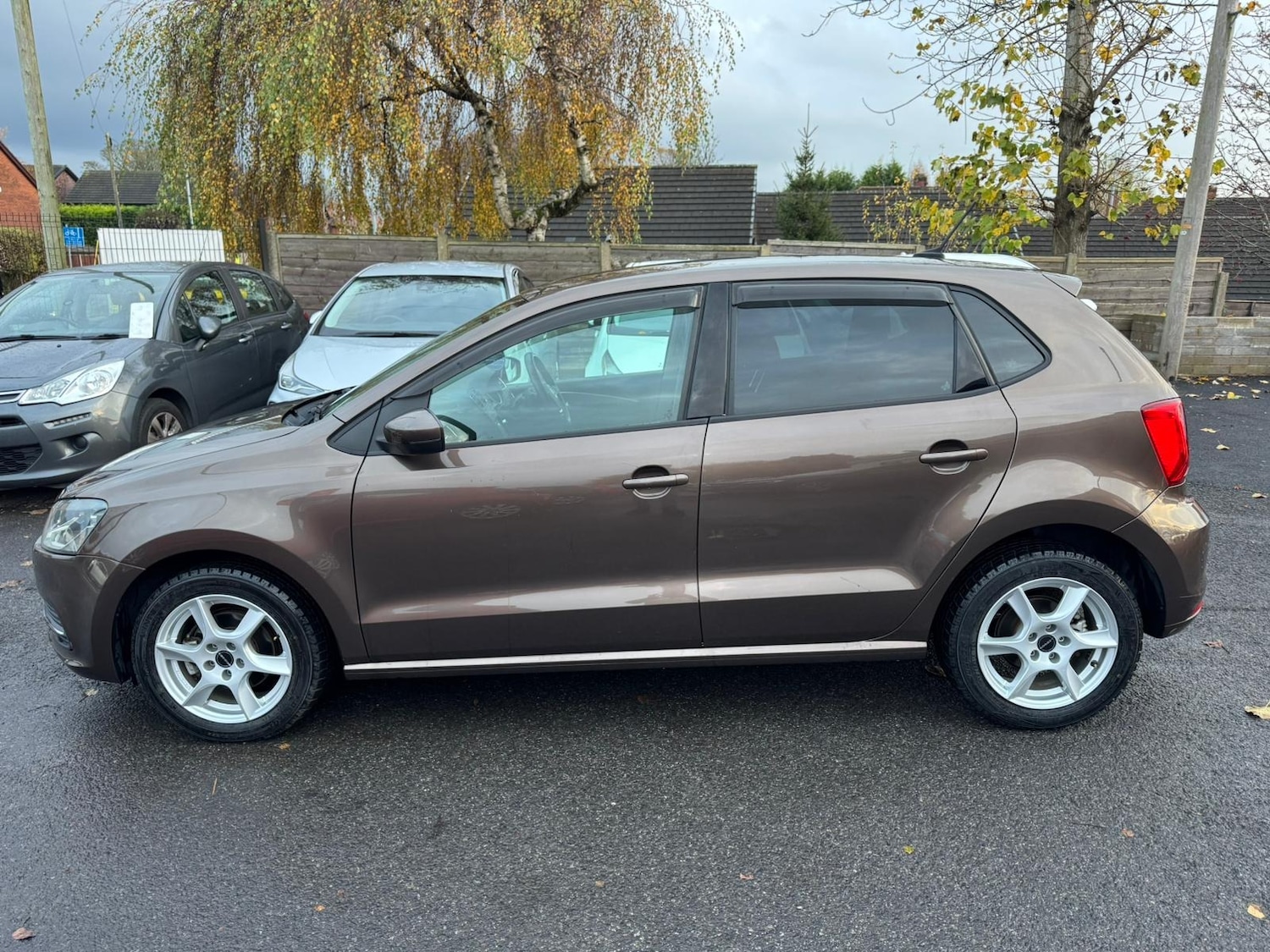 Used Volkswagen Polo for sale - 76507773: Photo 5