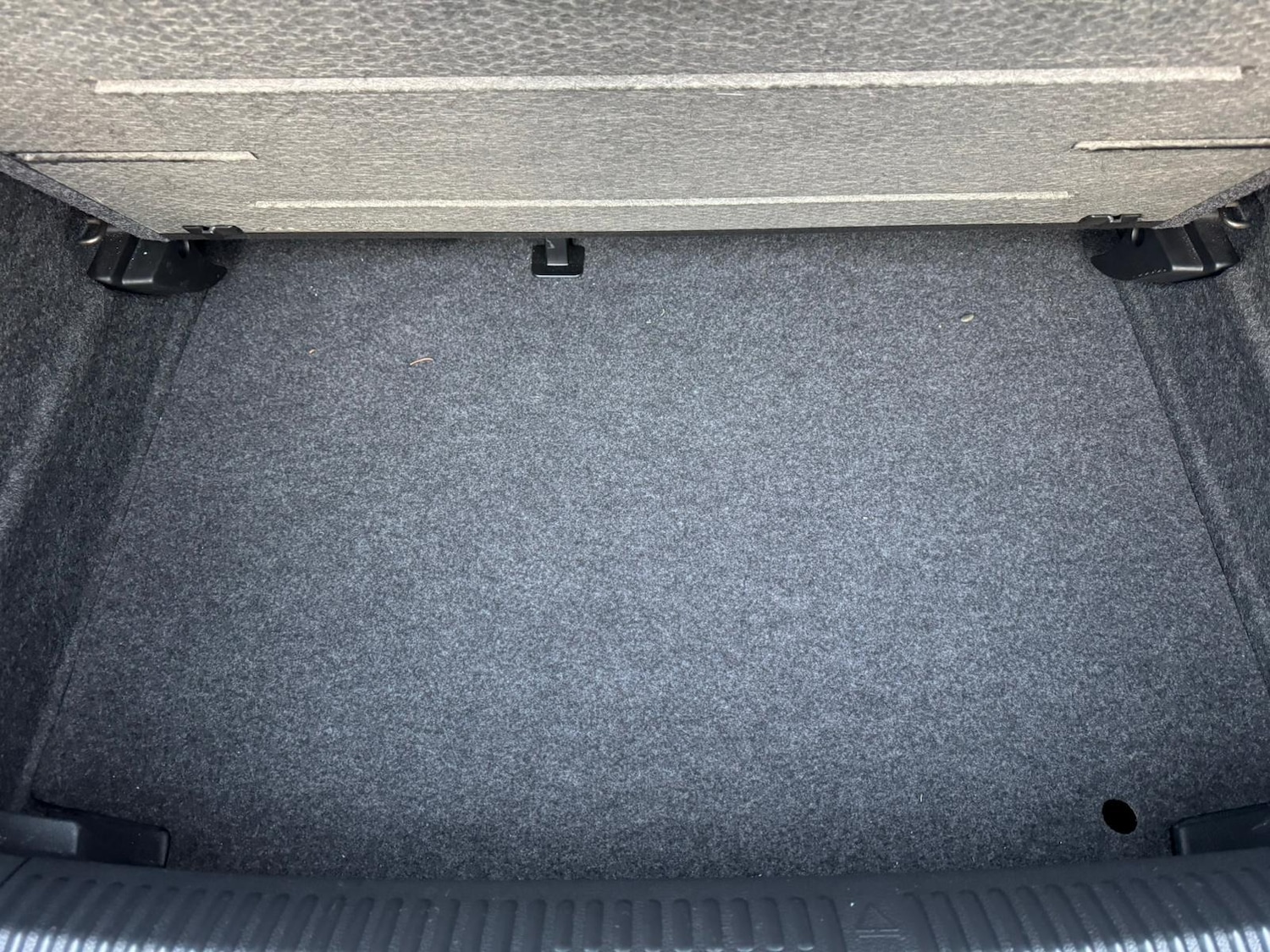 Used Volkswagen Polo for sale - 76507773: Photo 8