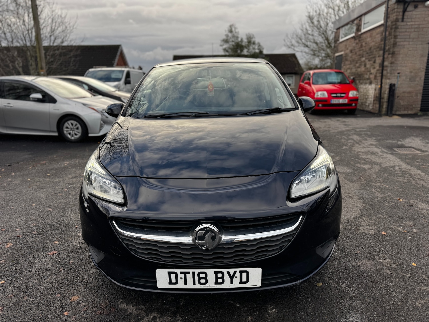 Used Vauxhall Corsa 2018 for sale - 76832071: Photo 2