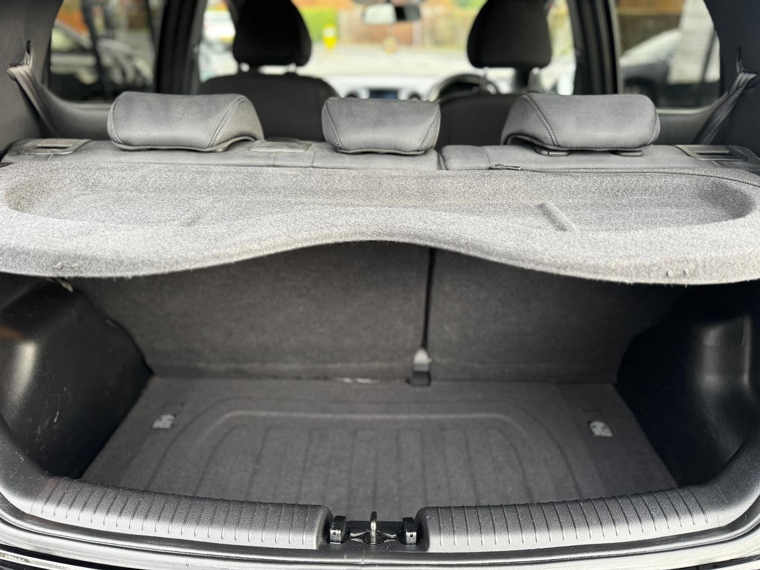 Used Hyundai i10 2019 for sale - 76748469: Photo 7