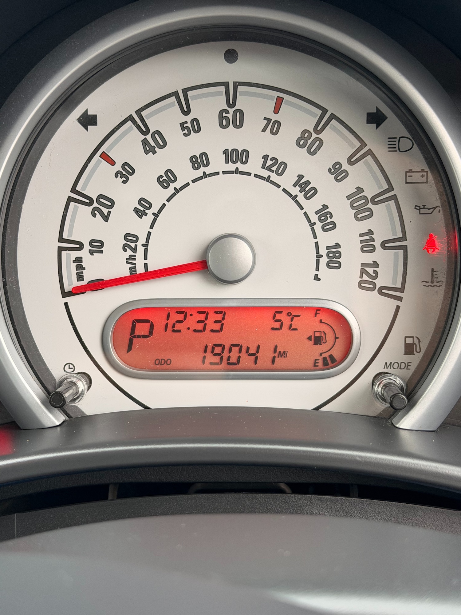 Used Vauxhall Agila 2014 for sale - 77864696: Photo 10