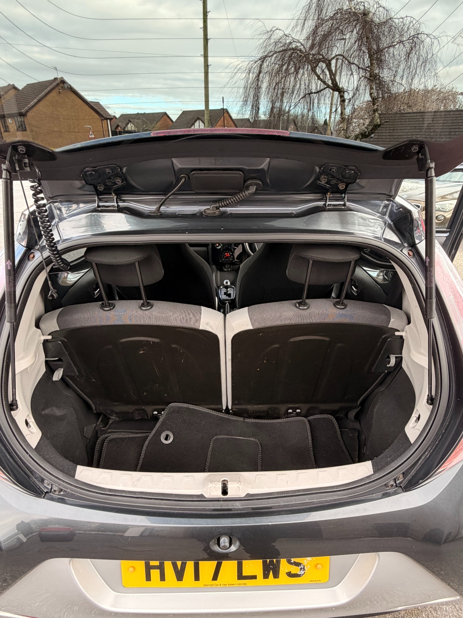 Used Toyota AYGO 2017 for sale - 78031114: Photo 13