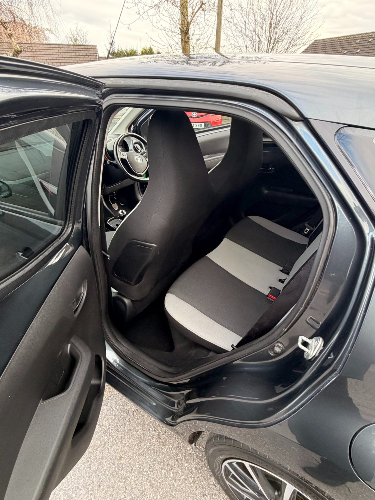 Used Toyota AYGO 2017 for sale - 78031114: Photo 14